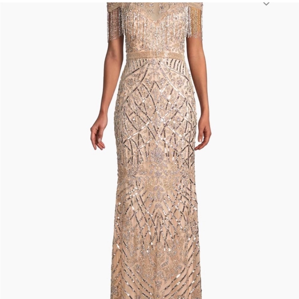 Mac Duggal 4715 Embellished Fringe Cap Sleeve
Trumpet Gown Size 8 MSRP $598